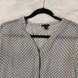 Ann Taylor button down blouse